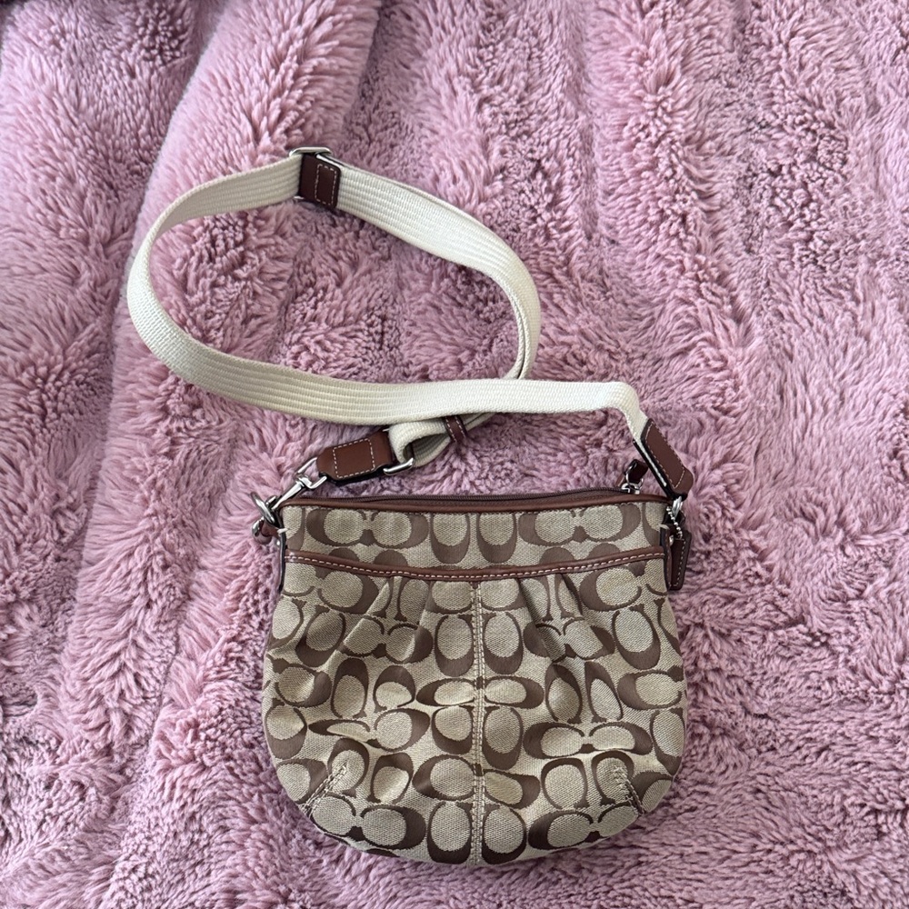 VINTAGE Coach Signature Beige and Brown Crossbody Bag